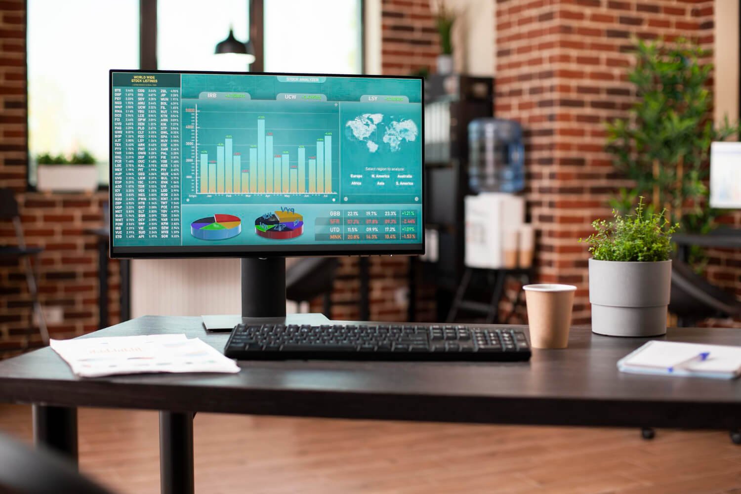 האמת שחברות הביטוח לא מספרות לכם על ניהול השקעות